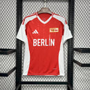 CAMISOLA DO UNION BERLIN 25/26 VERMELHO E BRANCO