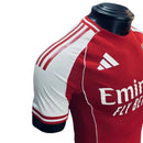 CAMISOLA VERSÃO PLAYER DO ARSENAL 25/26 VERMELHO